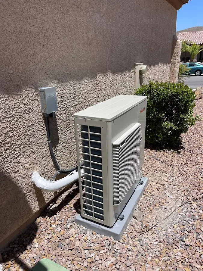 Residential air conditioning condenser unit in Jacinto City